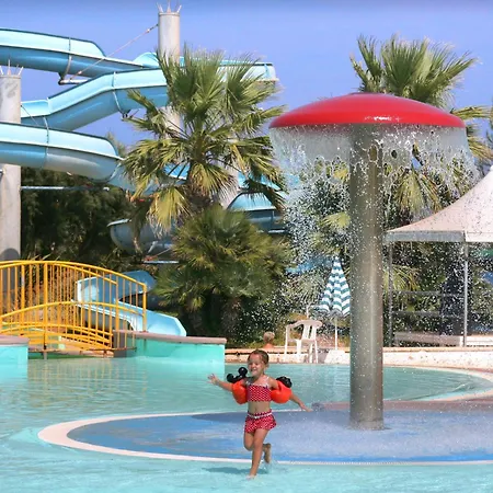 Villaggio Lamaforca Üdülőpark Torre Santa Sabina